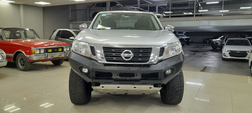 Nissan Frontier Xe 4x4 Mt 2017 Plata