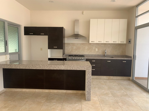 Imagen 5 de 14 de Casa En Renta En Zen House Ofp 21 4091