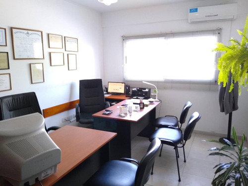 Imagen 8 de 11 de Oficina En Venta En La Plata Calle 48 E/ 13 Y 14 - Dacal Bienes Raices