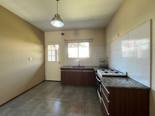 Venta C. Duplex 3 Amb. C/parque Apto Cred Tuzaingo