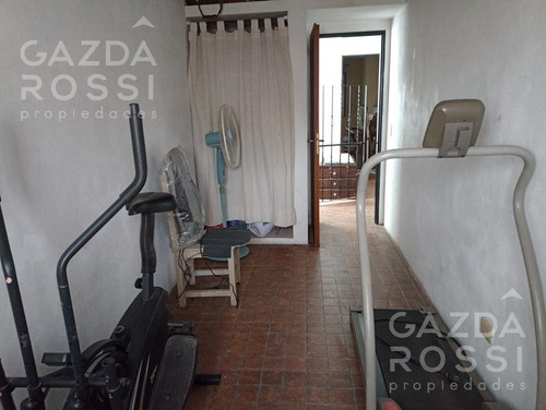 Imagen 22 de 29 de Casa - Jose Marmol