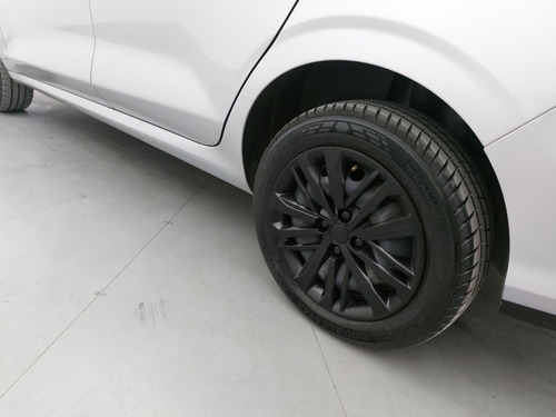 Fiat Cronos 1.3 FIREFLY FLEX DRIVE MANUAL