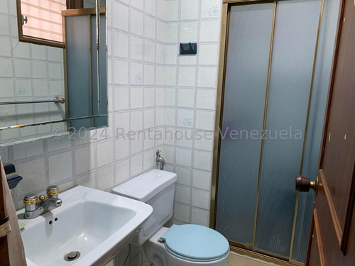Ls Vende Apartamento P B Urb Miranda