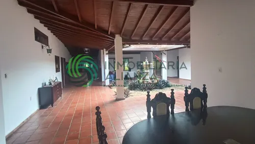 Casa En Venta En Lagos Del Cacique. Cod V61450