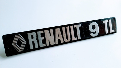 Renault 9 Tl Emblema 