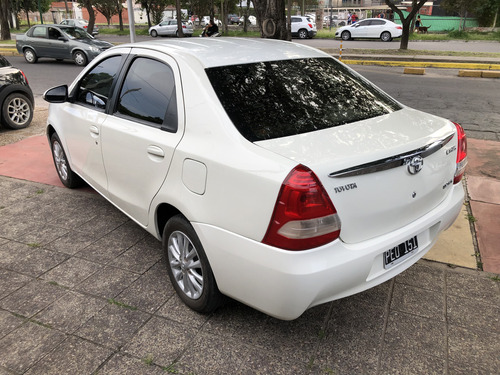 Toyota Etios 1.5 Sedan Xls