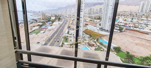 Departamento En Venta - Jardines De Huayquique