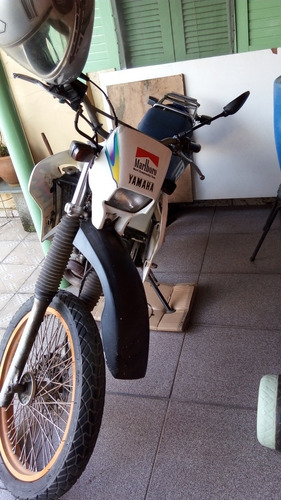 Yamaha Dt200r