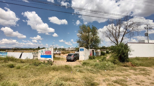 Terreno En Venta En Navajas, A 2 Min. Del Aeropuerto