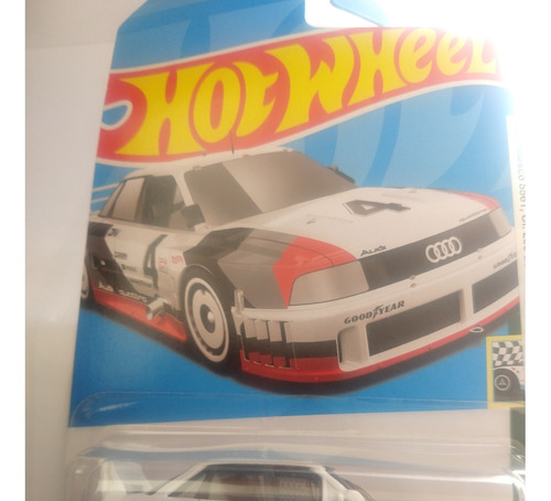 Auto Miniatura Audi Quattro 90' Hot Wheels De Colección