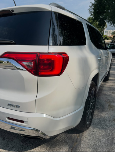 GMC Acadia 3.7 Denali At