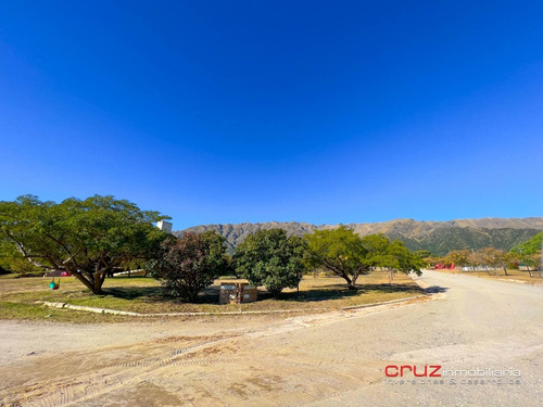 Imagen 3 de 14 de Lote En Carpintería De 1121m2 En Barrio Las Cascadas - Carpintería