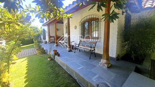 Casa Vende/jardin La Dehesa