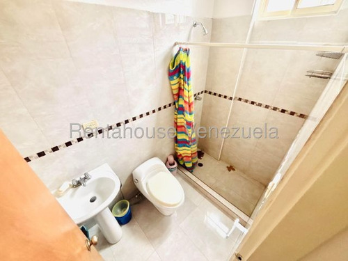 Ji 25-19736. En Venta Casa De 115m2 Ubicada En Guatire, Residencias Villa Avila.