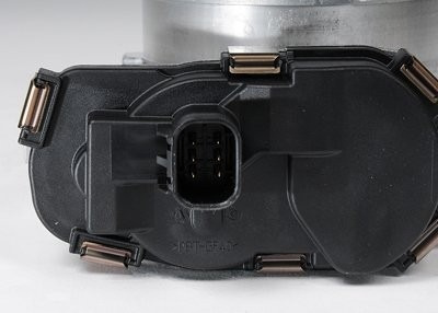 Cuerpo De Aceleracion Silverado 5.3l / 6.0l - Tahoe 217-3151