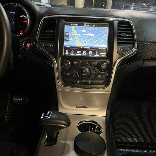 Imagen 12 de 19 de Jeep Grand Cherokee 6.4 Srt Atx 465hp At