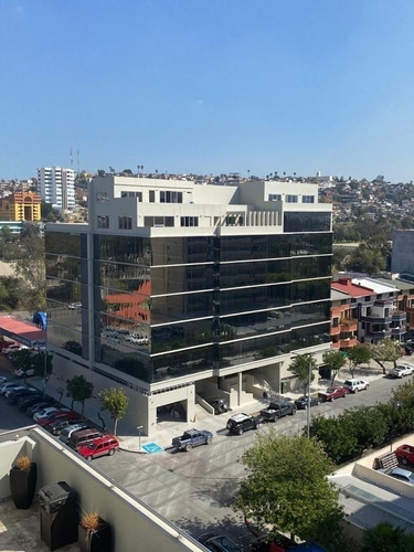 Imagen 2 de 17 de Torre Quatro, Lo Mas Nuevo Y Moderno Zona Rio
