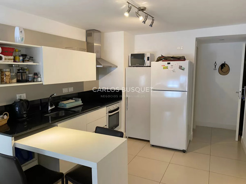 Apartamento En Venta De 2 Dormitorios En Edificio Unique, Pedragosa Sierra