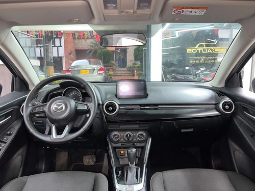 Mazda 2 Touring AT 2022