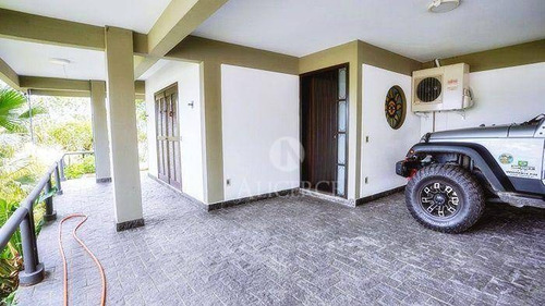 Imagem 11 de 23 de Casa Com 4 Dormitórios, 325 M² - Venda Por R$ 1.600.000,00 Ou Aluguel Por R$ 8.000,00/ano - Centro (blumenau) - Blumenau/sc - Ca0329