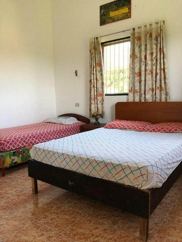 Venta De Cómoda Y Amplia Casa, Vía Curiepe A 10 Min De Flamingo, Hacienda Mondragón, Higuerote