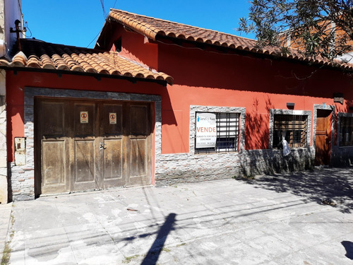 Imagen 2 de 14 de Casa Grande En Santa Teresita 3 Dormitorios En Suite