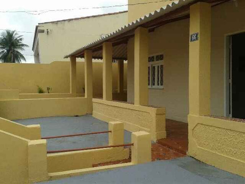 Casa À Venda Na Rua Atílio Pifer, Sepetiba, Rio De Janeiro - Rj - Liv-2067