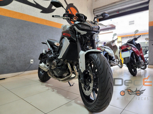 Imagem 10 de 15 de Yamaha Mt-09 Cinza 2021