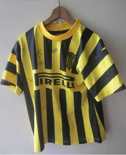 Camiseta De Peñarol Niño Autografiada Del Quinqueño