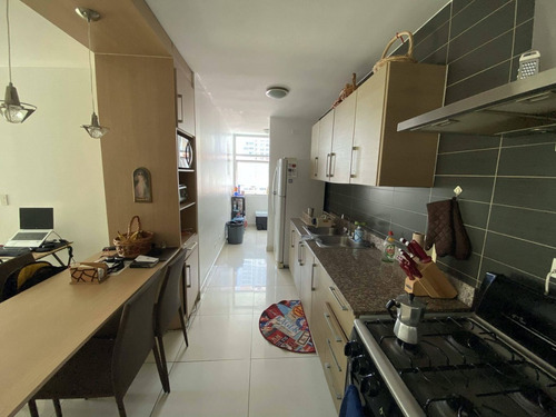 Imagen 7 de 16 de Venta De Apartamento Amoblado De 82 M2 En Ph Moon Tower, San Francisco 22-8280