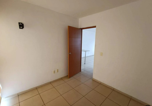 Casa En Venta, Parque Arrayanes, Guadalajara, Rh*