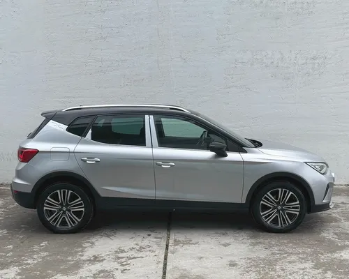 Seat Arona 1.6 Xperience Tiptronic