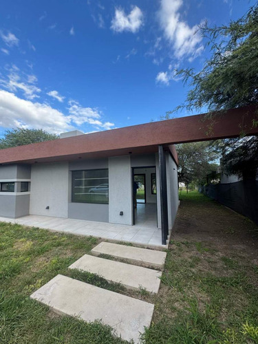 Venta Casa 2 Dorm - Villa Catalina