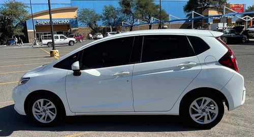 Imagen 8 de 14 de Honda Fit 2017 1.5 Fun Mt Marchas