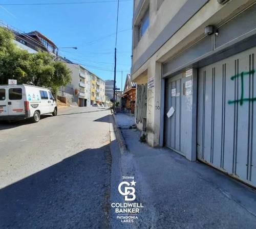 Imagen 2 de 4 de Cochera En Venta, Centro Bariloche