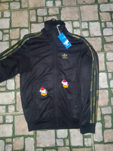 Campera adidas Camo 