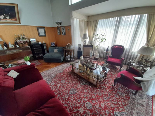 Casa Isabel La Catolica