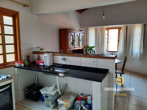 Casa Com 2 Dormitórios Em Terra Preta - 293m² De Área Total - Cs118