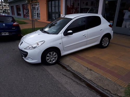 Peugeot 207 Xs 1.4 Año 2010