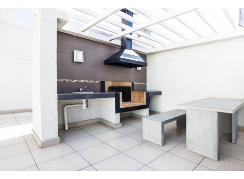 Arriendo Metro Santa Lucia / Carmen / Marin