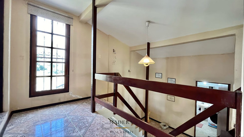 Venta Casa 4 Dormitorios, 2 Baños, Terreno 4600 M2 Chuy
