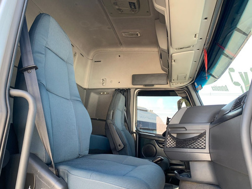 Imagem 19 de 20 de Volvo Fh Globetrotter Ishift 6x2 Unico Dono Impecavel