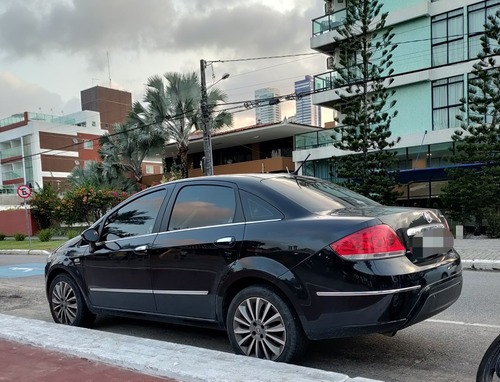Fiat Linea 1.8 16v Absolute Flex Dualogic 4p