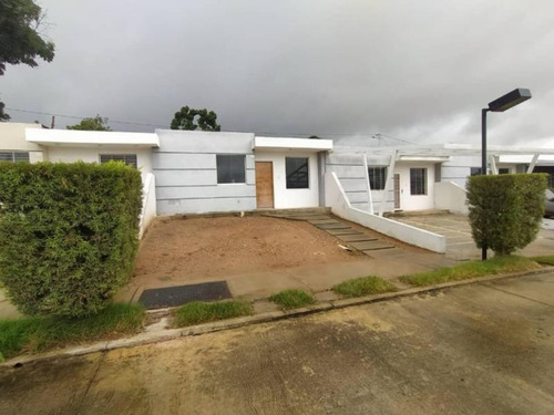 Imagen 1 de 30 de Casas En Venta Intercomunal Cabudare Mls #22-15525 Rg 0424-6724337