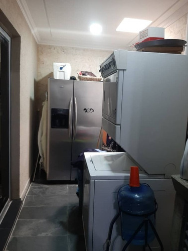 Imagen 13 de 24 de Yosmar & Fernando Venden Town House En Resid Bonaventura Home Mañongo. Foth-377