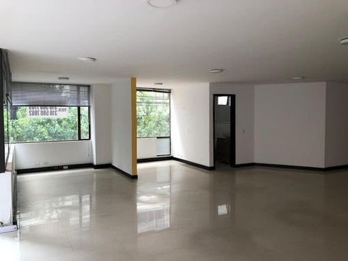 Oficinas En Arriendo Chico Norte 689-3568