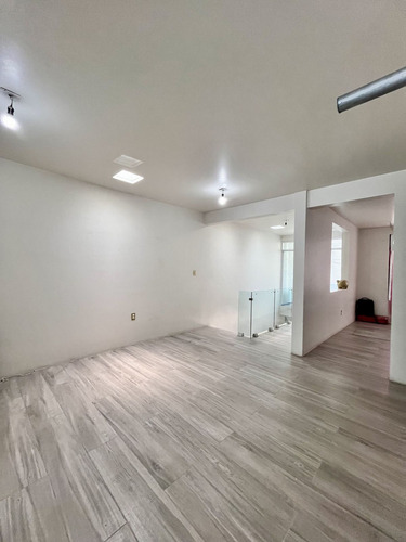 Venta De Casa Amplia En Santa María Guadalupe Las Torres, Cuautitlán Izcalli