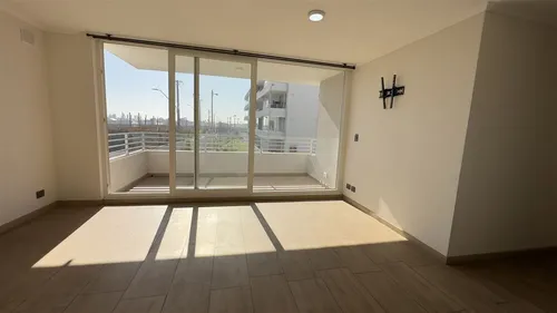 Departamento En Arriendo En Maipú De 2 Dormitorios Grandes