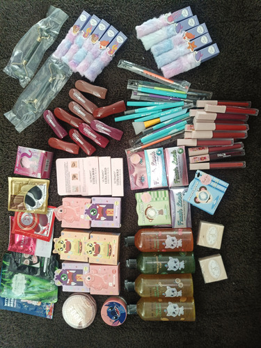 Súper Caja Misteriosa De Maquillaje