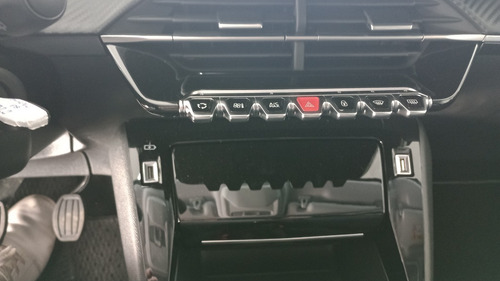 Imagen 11 de 15 de Peugeot 208 Style 1.6 Tiptronic Am23 Hlan